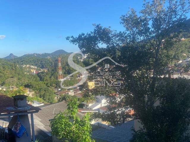 Casa para Venda em Petrópolis - 4
